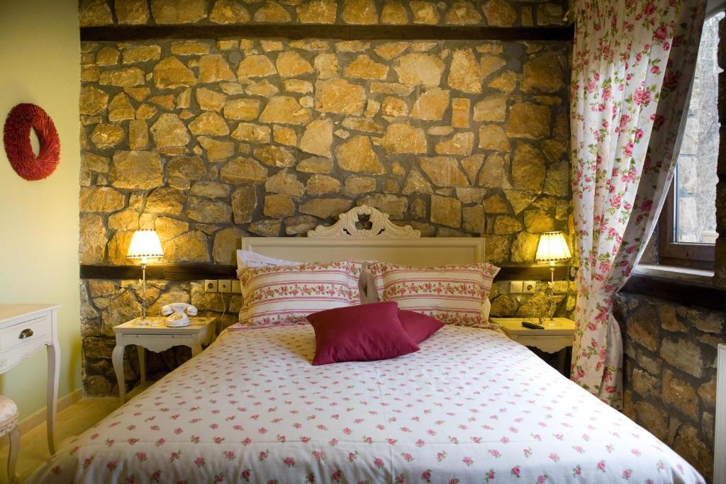 Archontiko Emmanouilidi Suites Káto Loutrákion 外观 照片